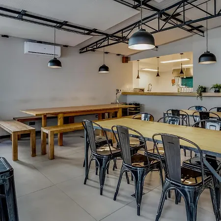 Hostellicious-2